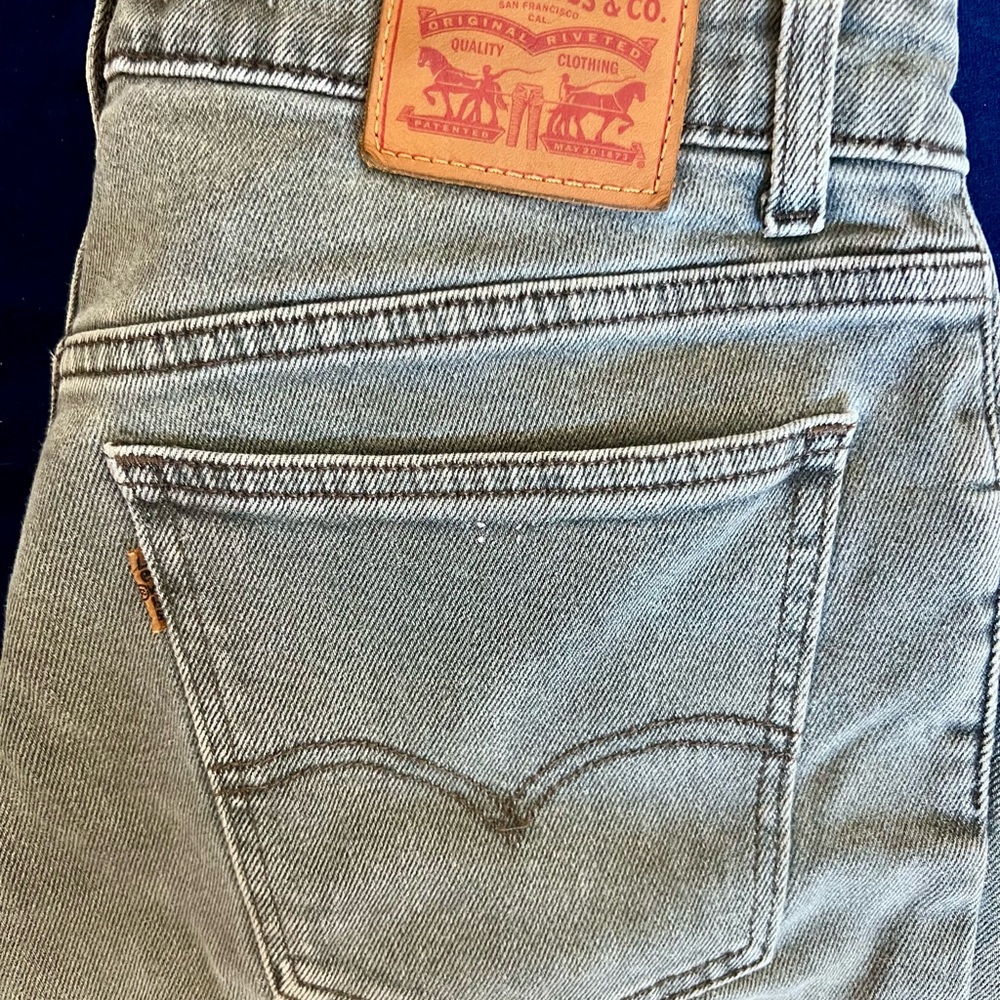 Levi's Gray 721 Vintage High Rise Skinny Size 29 or 6